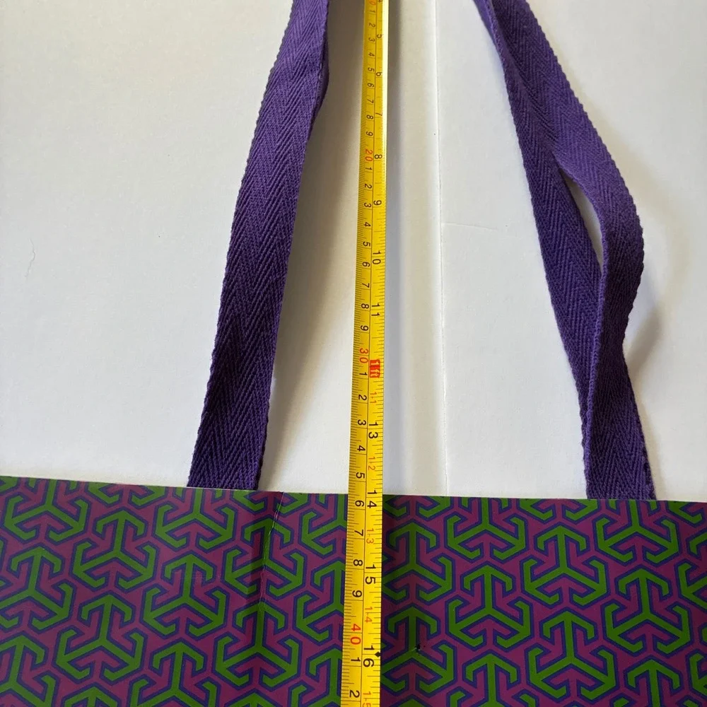 Tory Burch pet front